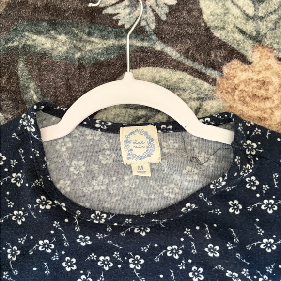 Francesca’s Blue Rain Floral Navy Blue Dress - Picture 2 of 2